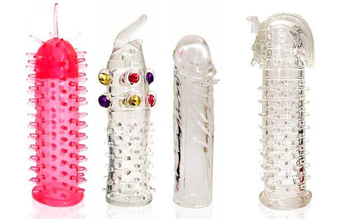 Vari accessori per l'ingrandimento del pene durante il sesso